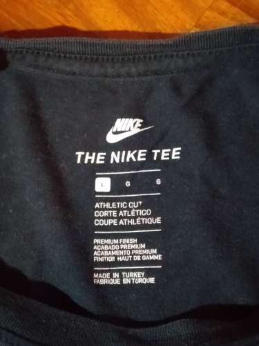 Nike tee