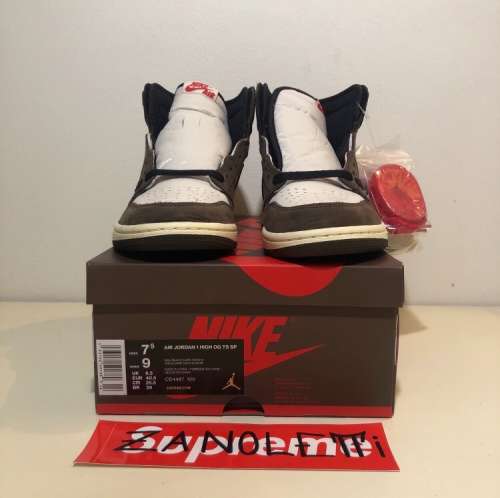 Nike Air Jordan 1 X Travis Scott