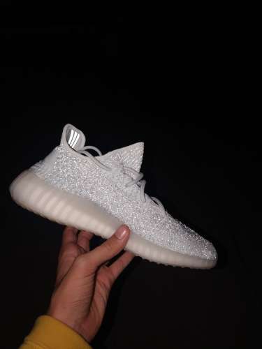 🔴STEAL🔴WTS YEEZY BOOST 350 V2 CLOUD WHITE REFLECTIVE