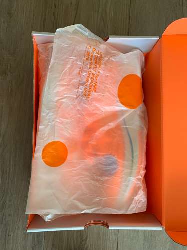 Nike zoom fly x off white total orange