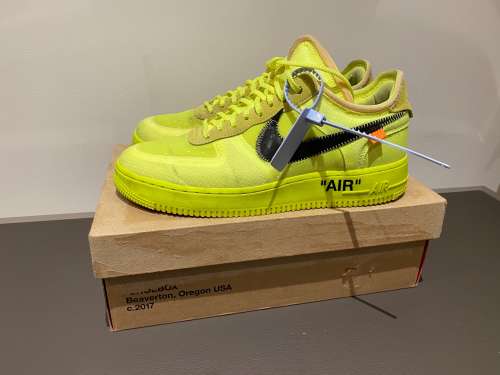 Nike x Off White Air Force 1 Volt