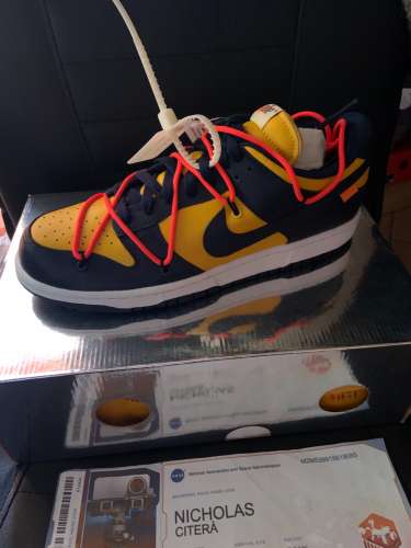 Nike dunk offwhite michigan / yellow
