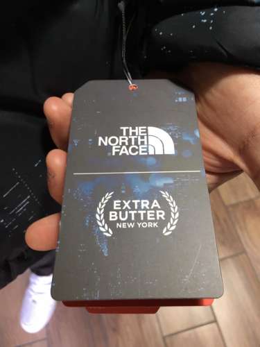 Vendo the north face x extra butter