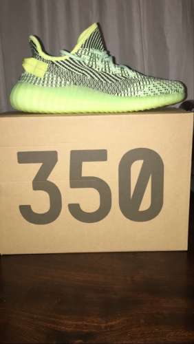 YEEZY BOOST 350 BOOST V2