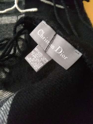 Vendo Sciarpa Christian Dior usata