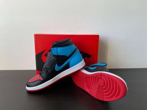 Nike Jordan 1 high retro unc to Chicago 44