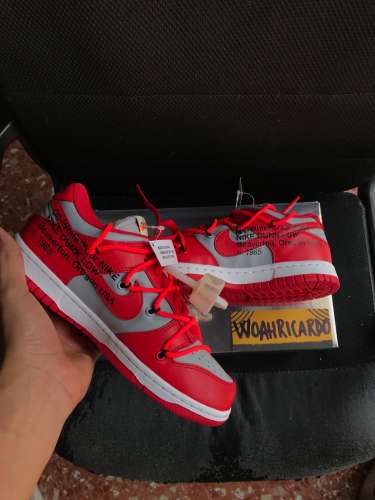 Dunk Low Off white Red University
