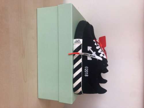 Off White vulc low updated stripes