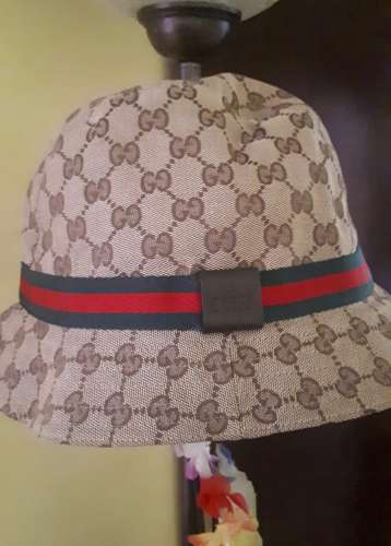 Gucci bucket hat XL