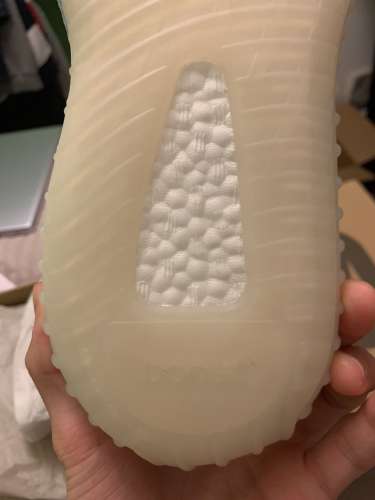 Yeezy white cloud non reflective n 44 with box
