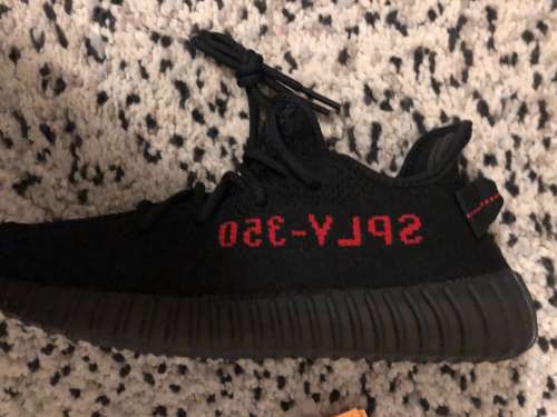 wts yeezy 350 bred ds 41 1/3 e 42.5