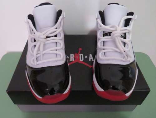 Nike Air Jordan 11 Retro Low-Concord Bred