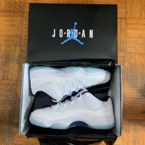 Jordan 11 low legend blue