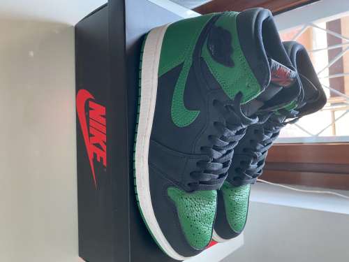 Nike Air Jordan 1 “Pine Green”