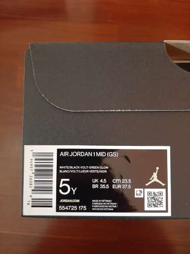 Air Jordan 1 mid pastel black toe (GS)