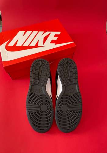 Nike Dunk low black white size 38,5