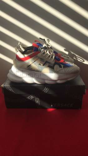 WTS VERSACE CHAIN REACTION  COND 9/10