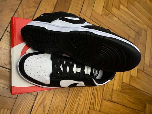 Nike dunk low black & white