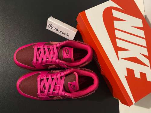 Nike dunk low prime pink Valentine’s Day