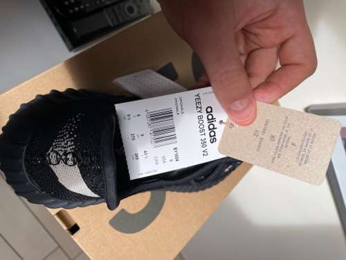 Adidas Yeezy Boost 350 V2 Black and White (Oreo)