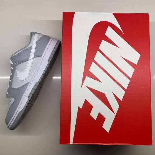 Nike dunk low two toned grey