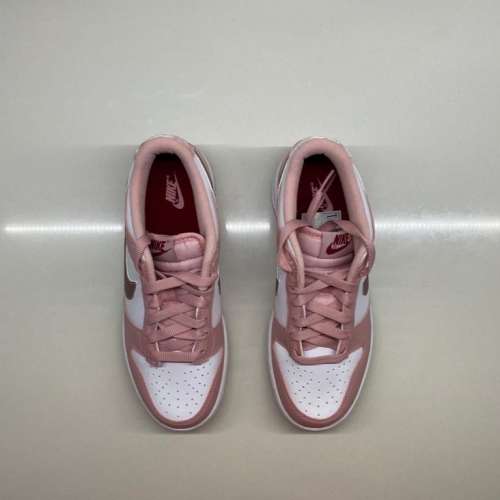 Nike dunk low pink velvet