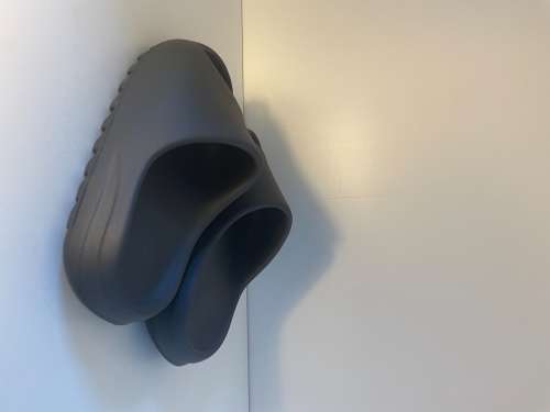 Adidas Yeezy slide onyx