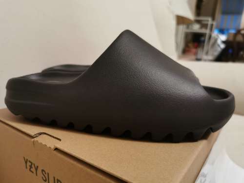 adidas Yeezy Slide Onyx (HQ6448) - 39 EU | 6 US