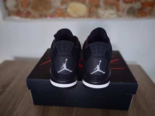 vendo Jordan 4 Retro SE Black Canvas