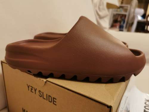 adidas Yeezy Slide Flax (FZ5896) - 44.5 EU | 10 US