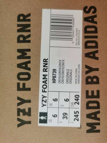 adidas Yeezy Foam RNR Onyx (HP8739) - 39 EU | 6 US