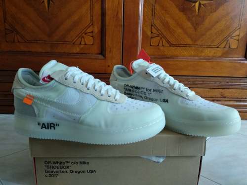 DEADSTOCK AIRFORCE ONE OFFWHITE , EUR44 US10