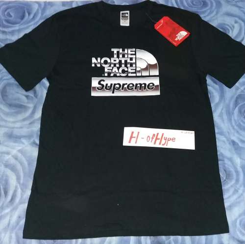 Supreme x the north face tee